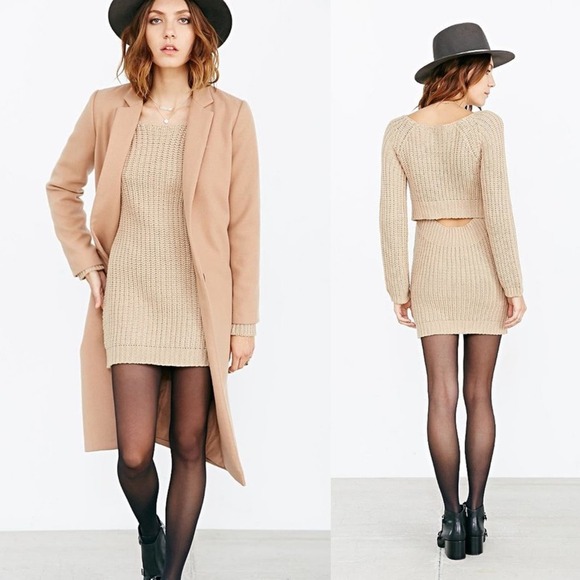 NWT Silence + Noise by Urban Outfitters Taupe Surplice Back Sweater Dress $89 - Picture 1 of 7